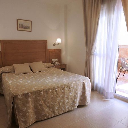 Hotel Goartin Malaga Exterior photo