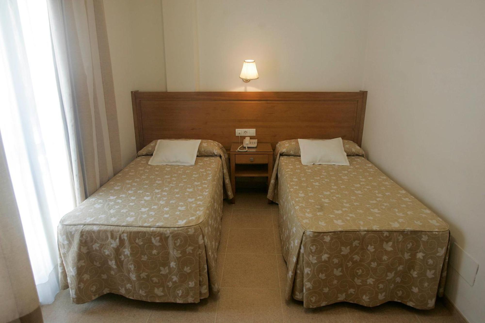 Hotel Goartin Malaga Room photo