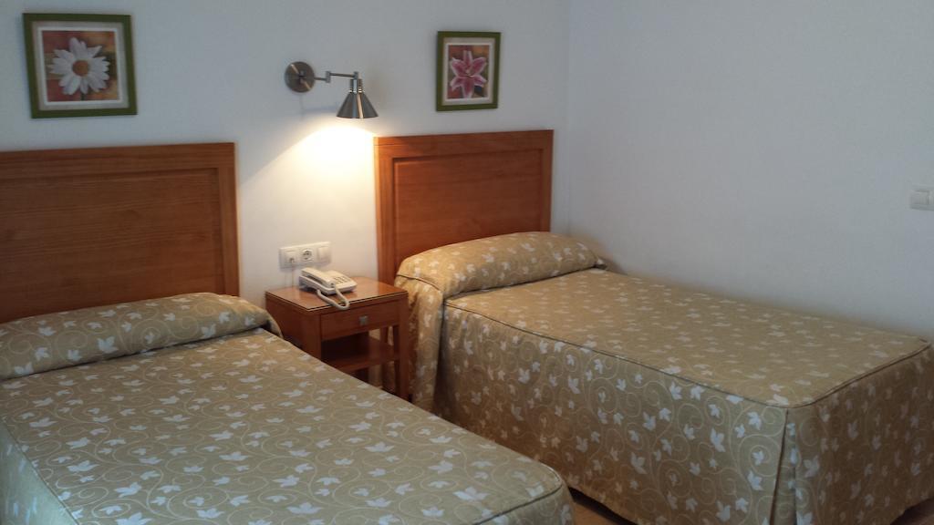 Hotel Goartin Malaga Room photo