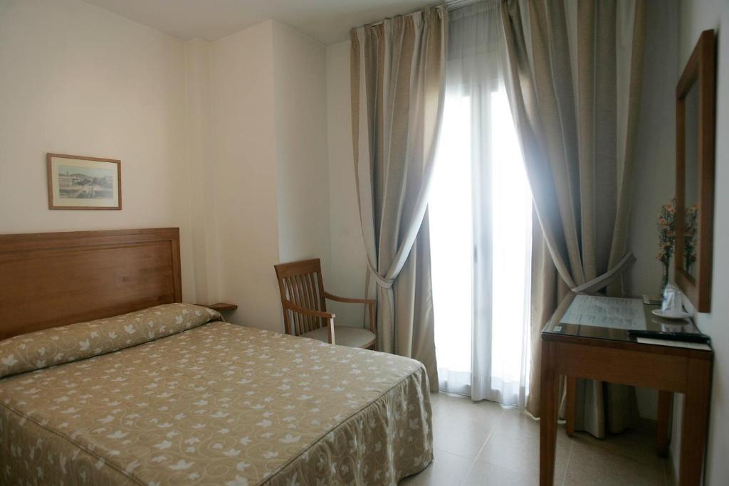 Hotel Goartin Malaga Room photo